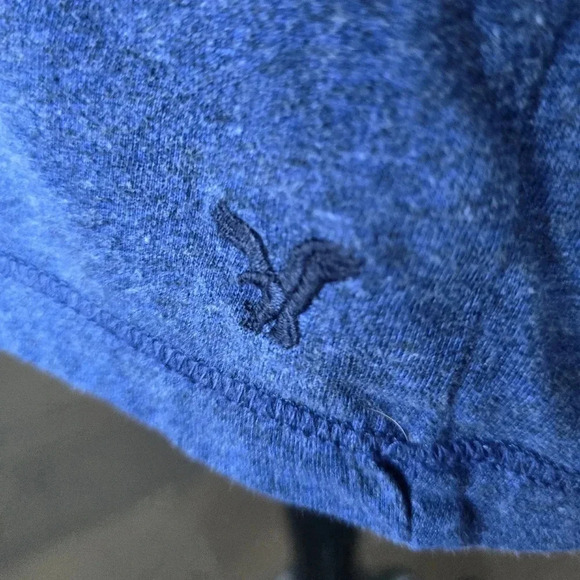 Women's American Eagle Blue V-Neck Short Sleeve Shirt - Picture 3 of 4